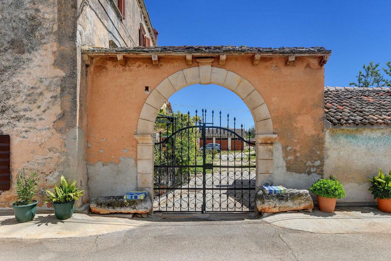 Villa Palazzo 1812 Krnica Exterior foto